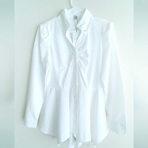 White long sleeves blouse, bust is 31' and length is 28'inches long. Rayon.